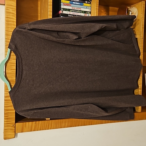 Women's Carhartt long sleeve tee. Purple, sz XXL. - Picture 2 of 4